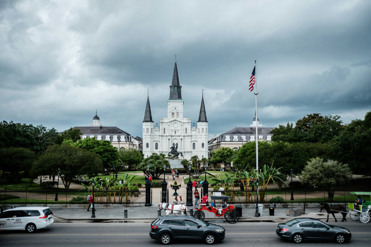 Top Ten Most Common Aromas to Experience in New Orleans – HEZ PARFUMS